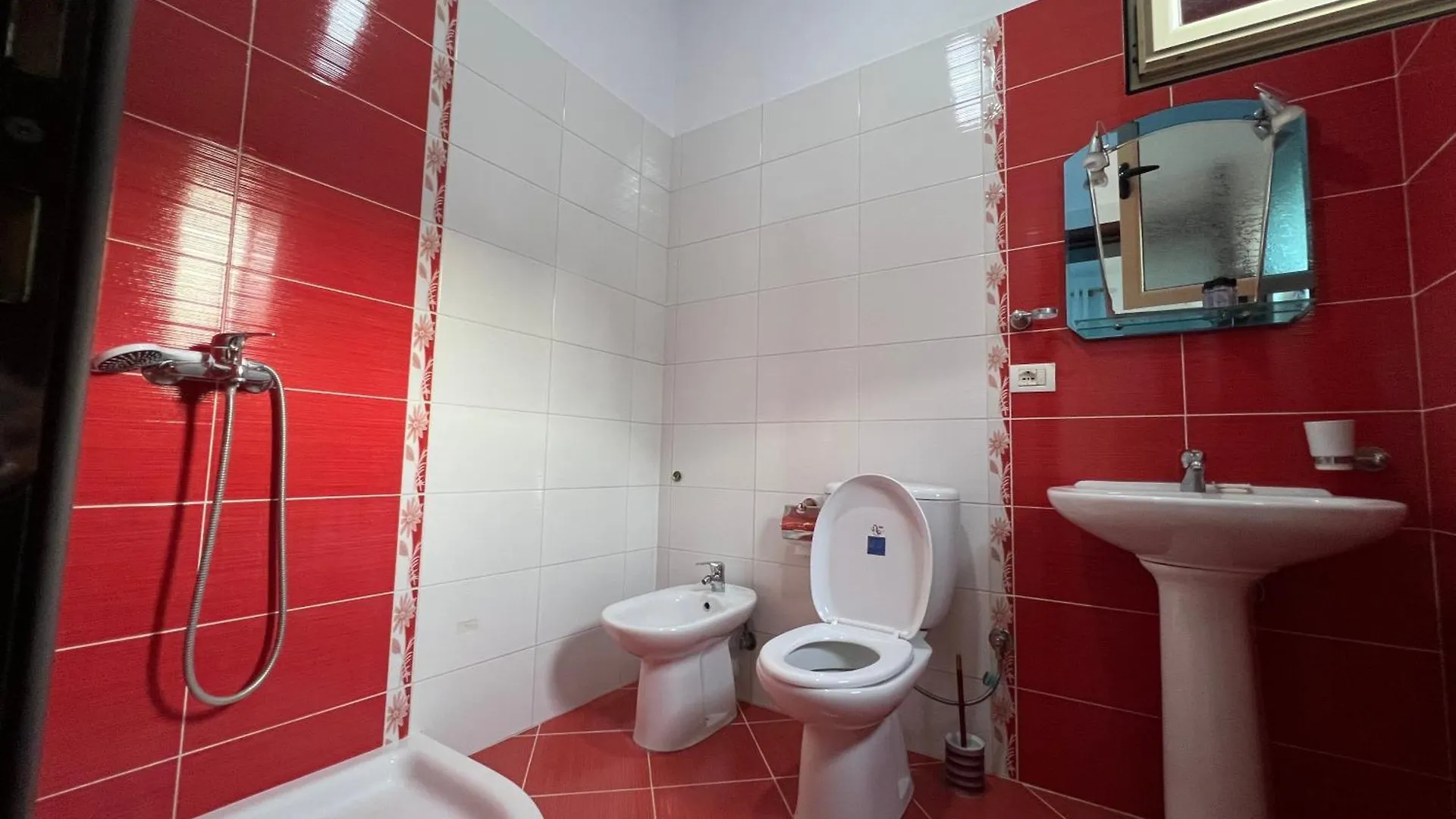 Cheerful 3-Bedroom Private Villa in Borsh! Albania